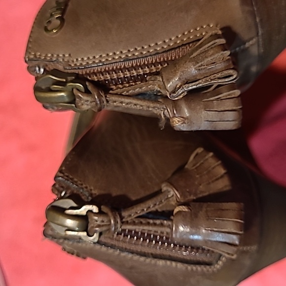 Chloe Stacked Heel Leather Wedges w Peep Toe Shoes Size  38.5  US 8.5 - Picture 4 of 11